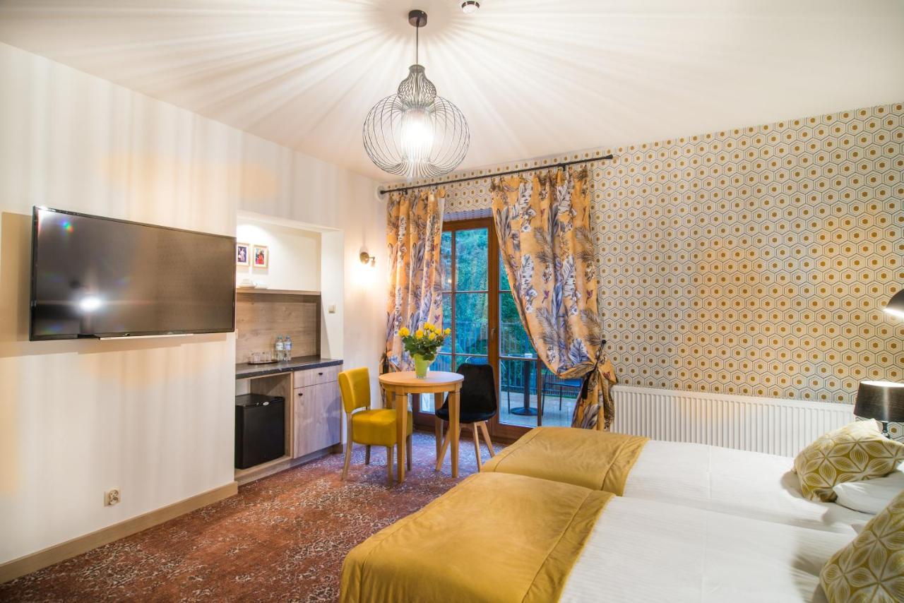 Hotel Dwa Ksiezyce Казімеж-Дольний Екстер'єр фото