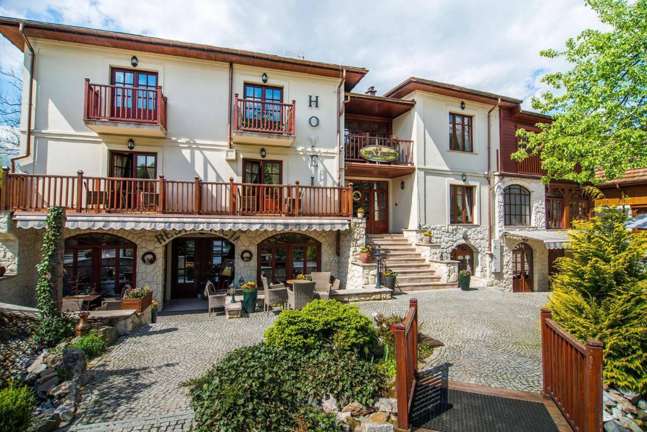Hotel Dwa Ksiezyce Казімеж-Дольний Екстер'єр фото